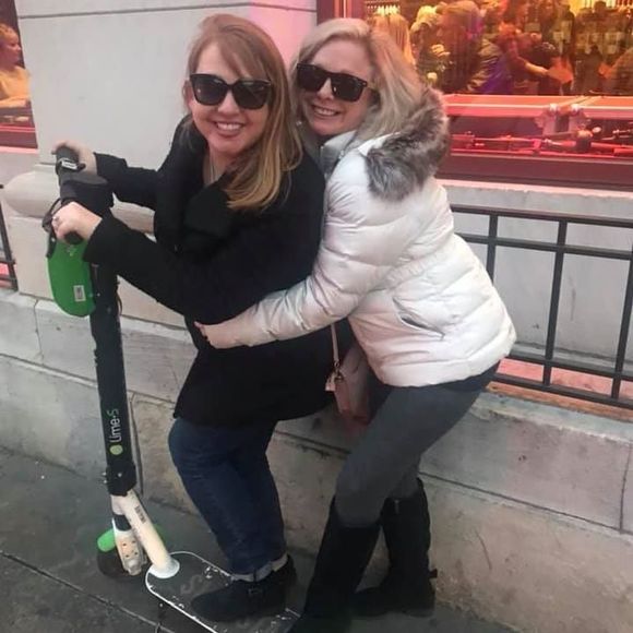 Meet your Posher, Leigh - Picture 1 of 1